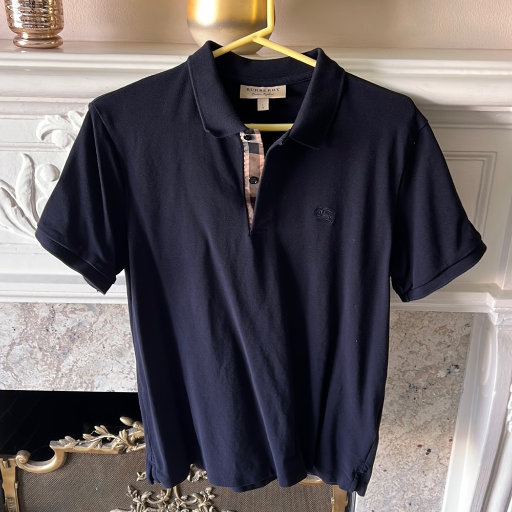 Men’s Burberry size L navy polo shirt sleeve